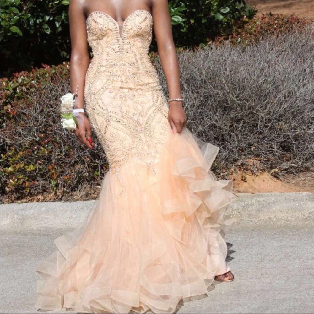 Prom dress